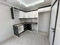 f540a2dc-d04a-4992-b134-5ff85af421dd (Small)